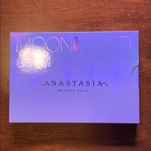 Anastasia Moonchild Highlight Pallet